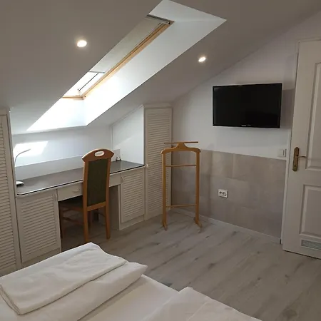 Euro Hotell 3*