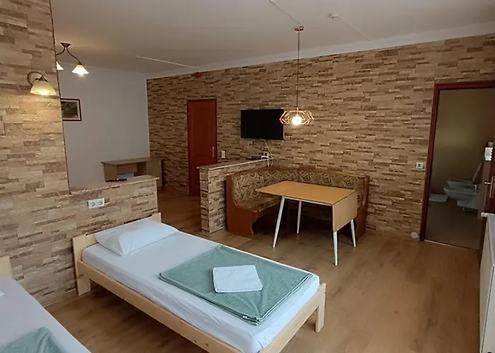 Euro Hotel